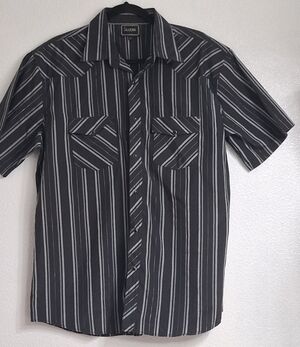 Saxifon Men's Black/Grey Striped Shirt   Size XL